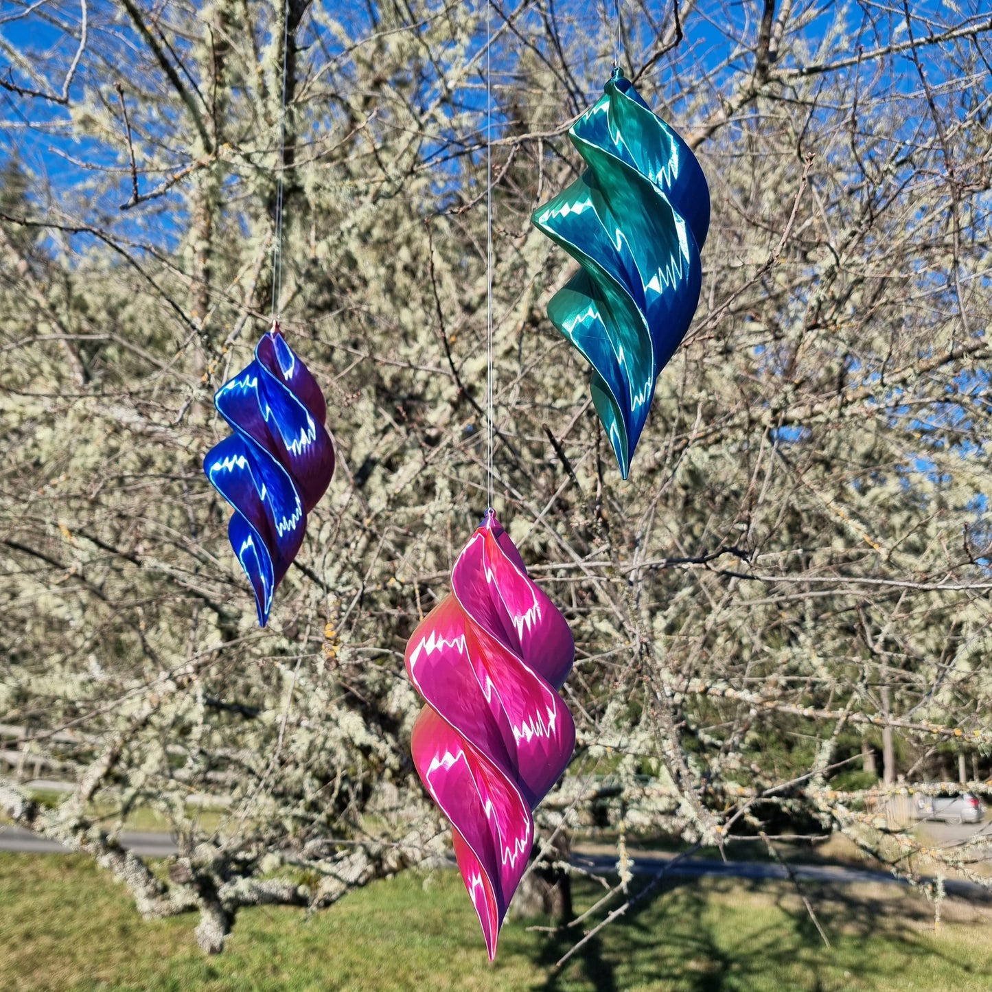 V2 Spiral Spinner Faceted - Large - Garden Decor - Wind Art - Unique Gift - Bright & Colorful